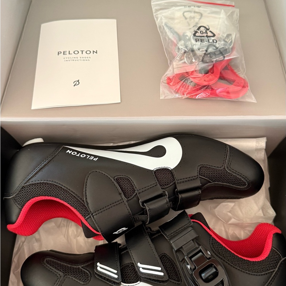Brand New Peloton Cycling Shoes Black and Red